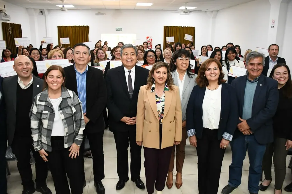 Intendente capacitación jardines