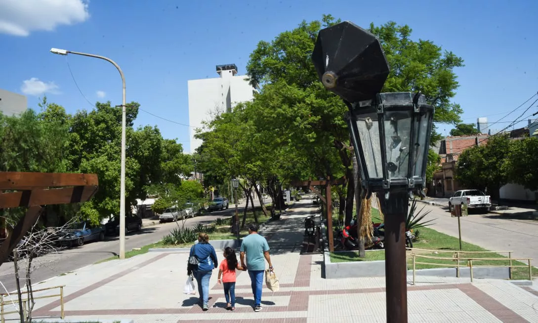 paseo españa lámparas