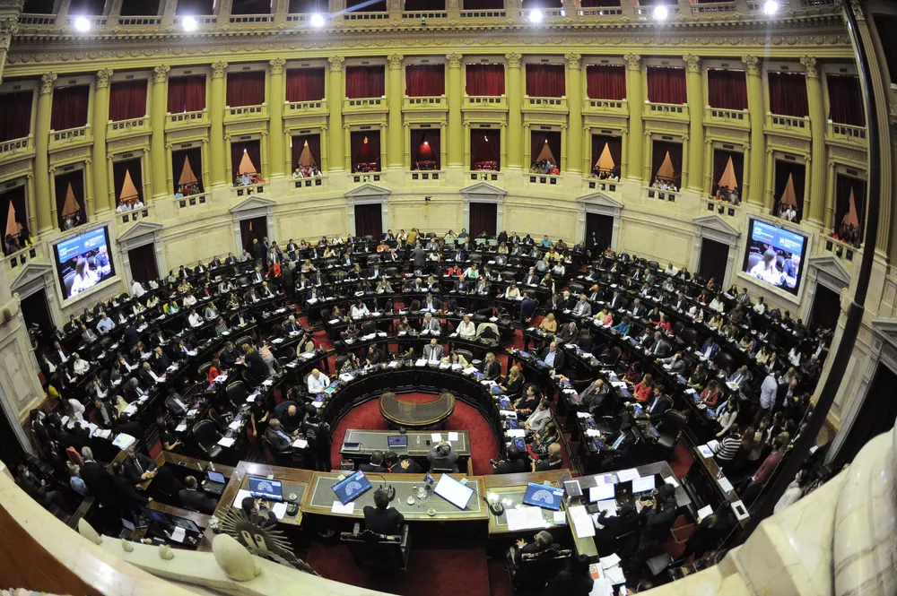 05-05-2022_la_camara_de_diputados_aprobo