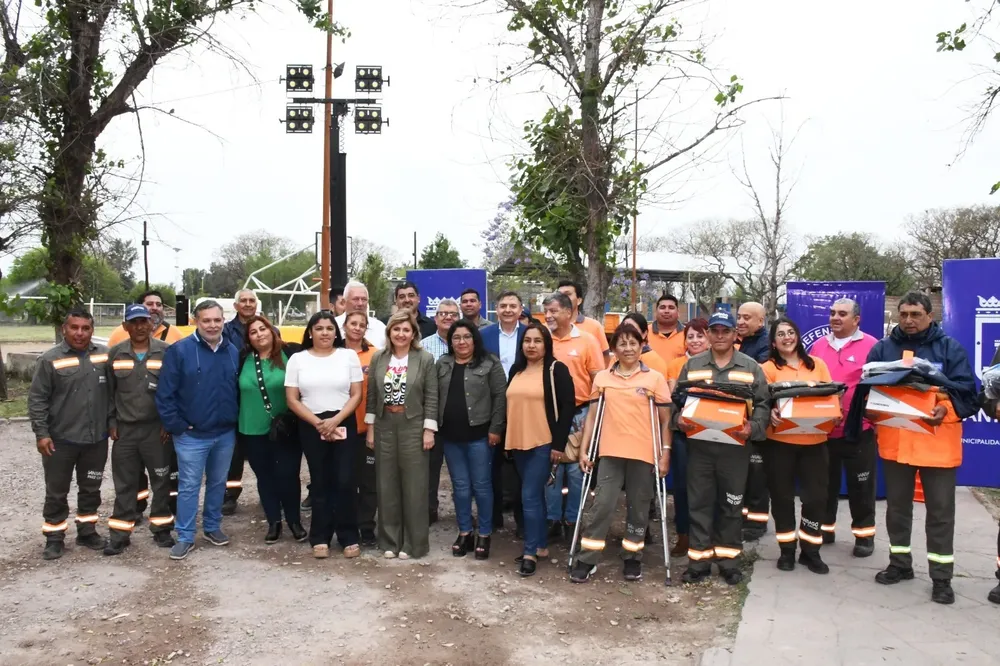 Uniformes Defensa Civil