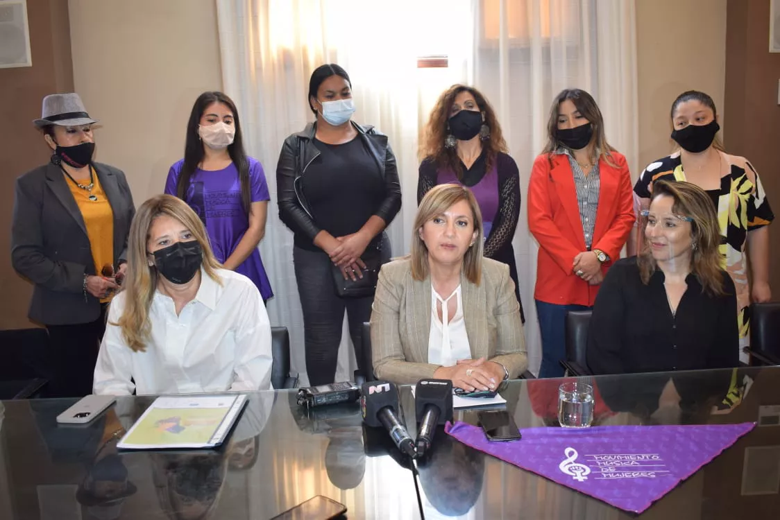 presentacion encuentro mujeres