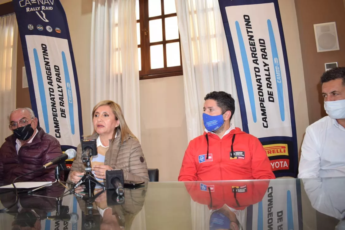 fuentes rally presentacion