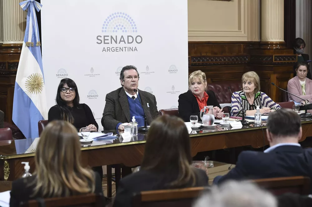 11-05-2022_el_ministro_de_cultura_de