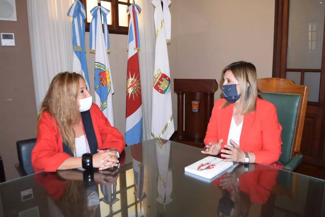 fuentes escritora