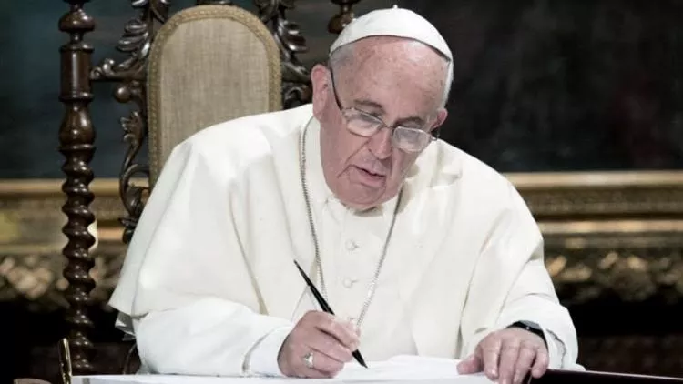 que-respondio-el-papa-a-las-familias-con-hijos-lgtb-CtMv