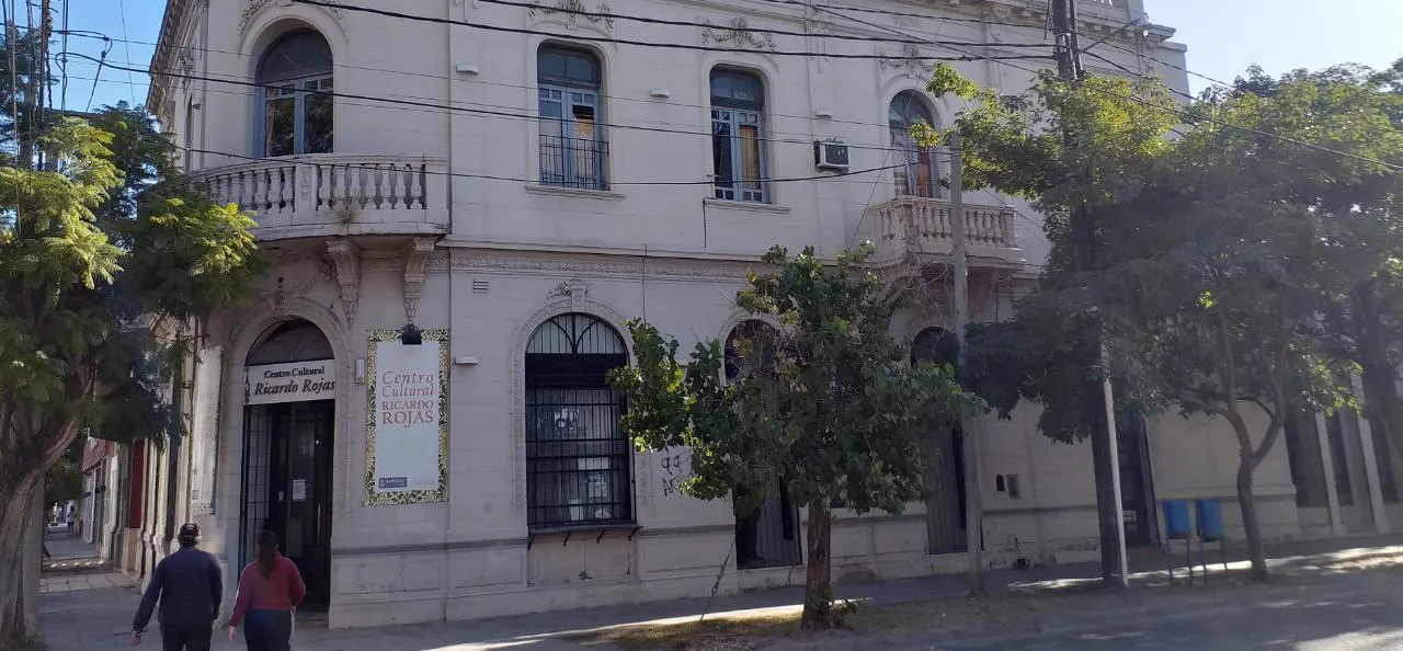 centro cultural Ricardo Rojas (1)