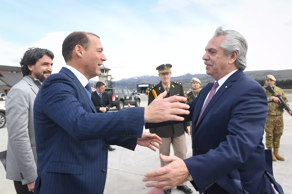 11-10-2022_el_presidente_alberto_fernandez_arribo