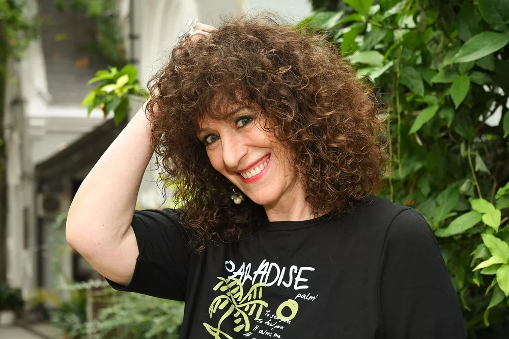 24-02-2023_la_cantante_julia_zenko_inicia