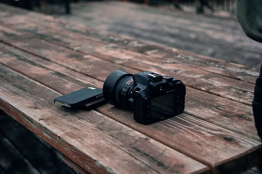 black-camera-dslr-photography