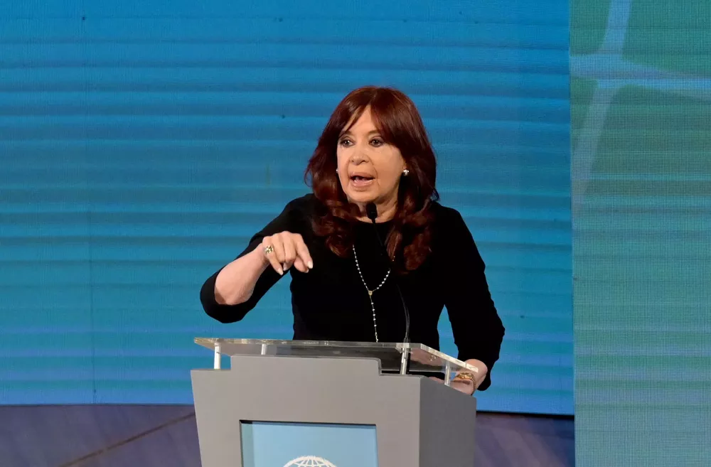 13-04-2022_la_vicepresidenta_cristina_fernandez_de