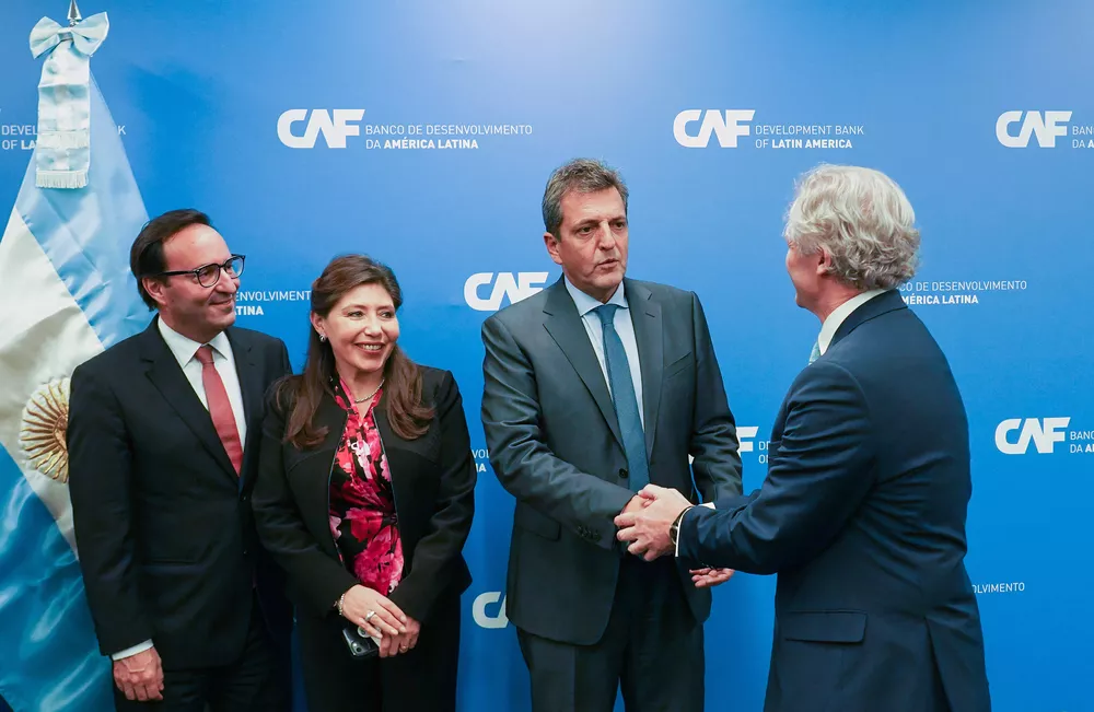 27-04-2023_el_ministro_de_economia_sergio