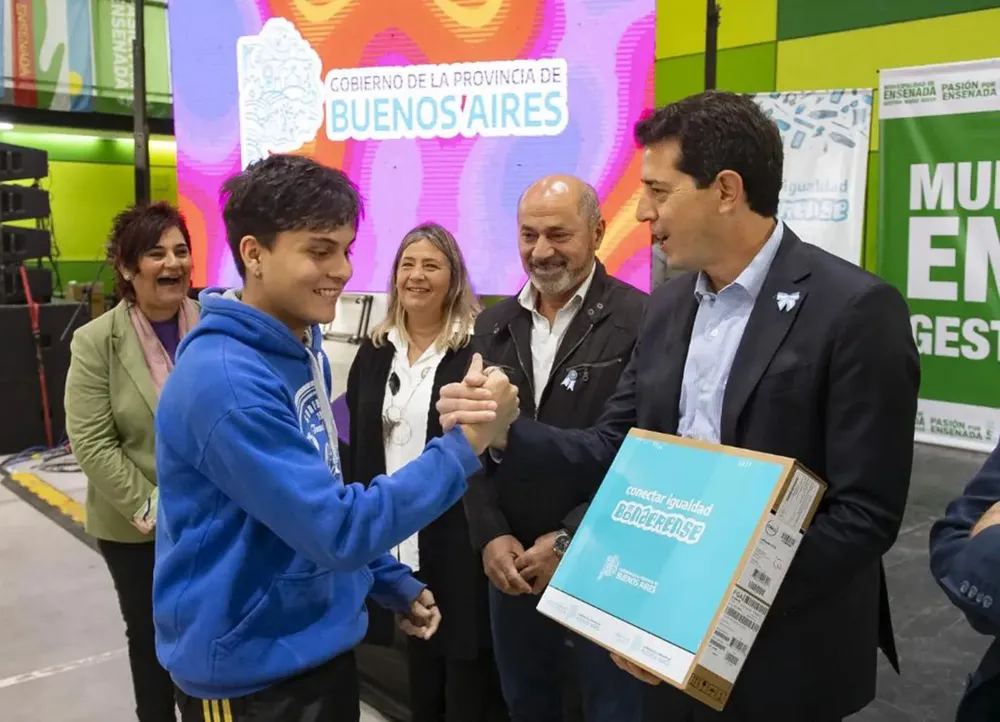 22-05-2023_el_ministro_de_interior_eduardo