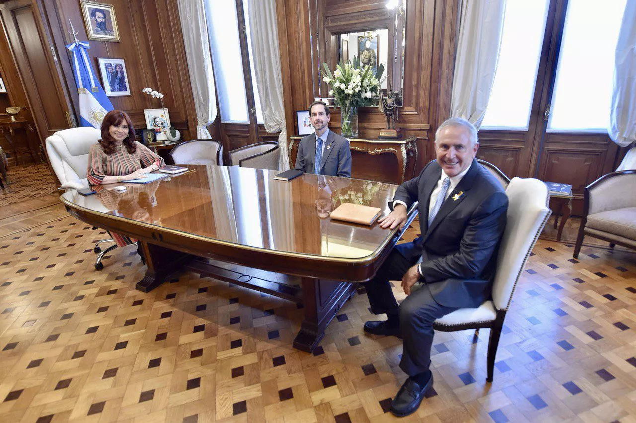 28-03-2022_la_vicepresidenta_cristina_fernandez_de