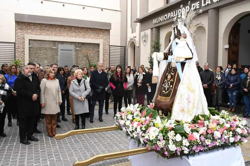 virgen llegada muni