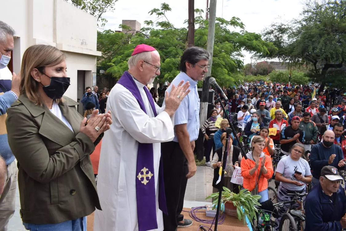 via crucis en bicicleta