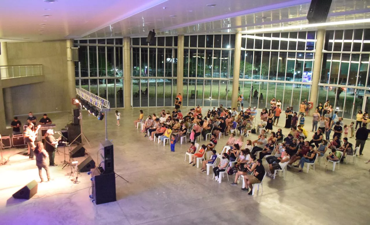 shows finde