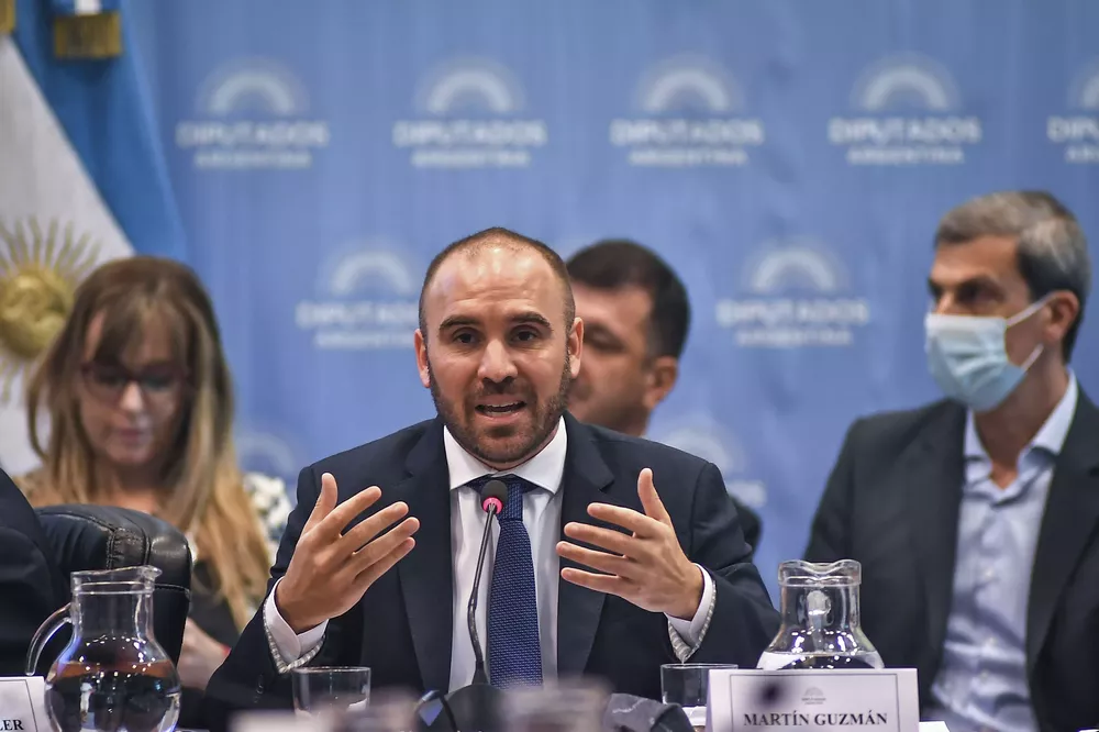 14-12-2021_el_ministro_de_economia_martin