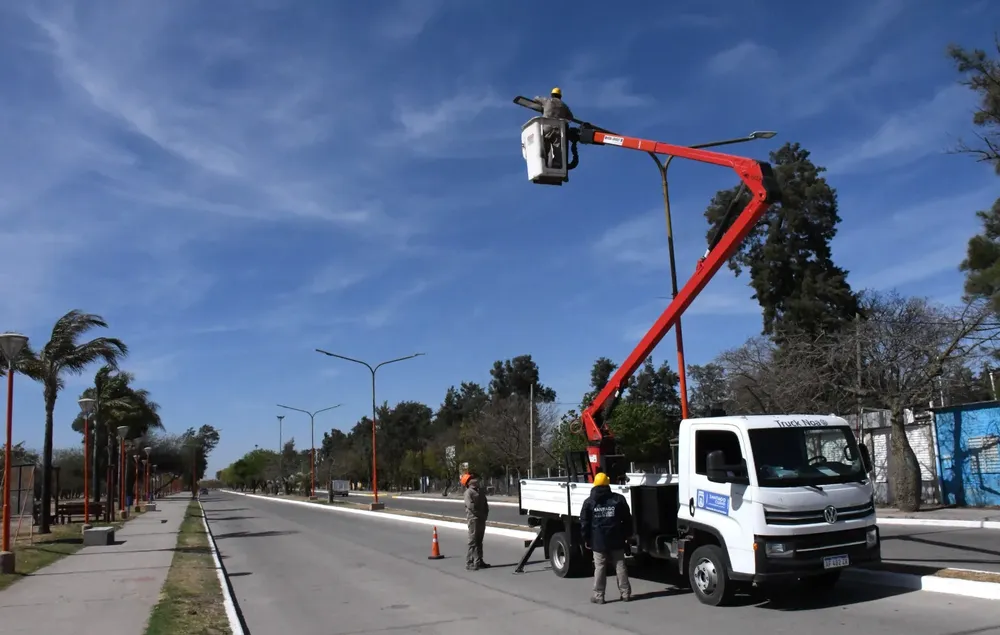 alumbrado tareas muni