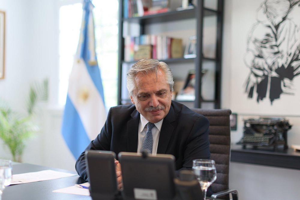 Alberto-Fernandez-5