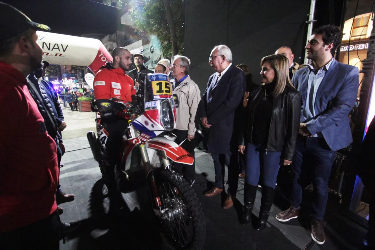 rally fuentes