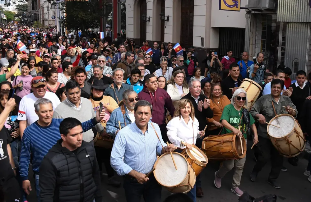 fuentes bombos marcha