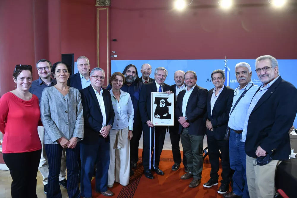 09-03-2022_el_presidente_alberto_fernandez_recibio