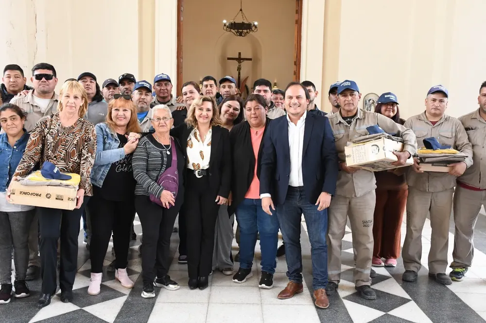 Intendente uniformes cementerio