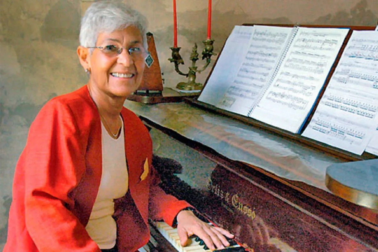 delia t