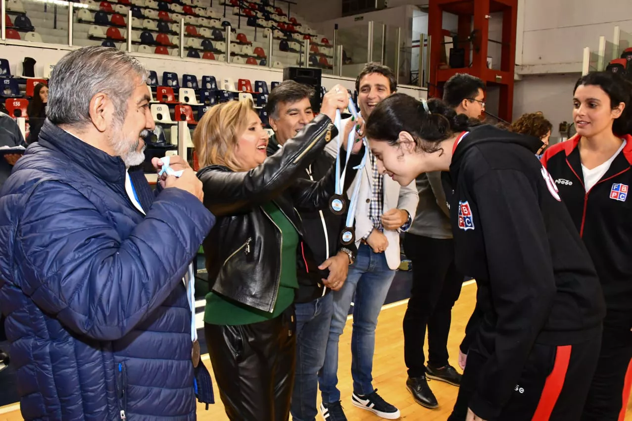 premiacion basquet